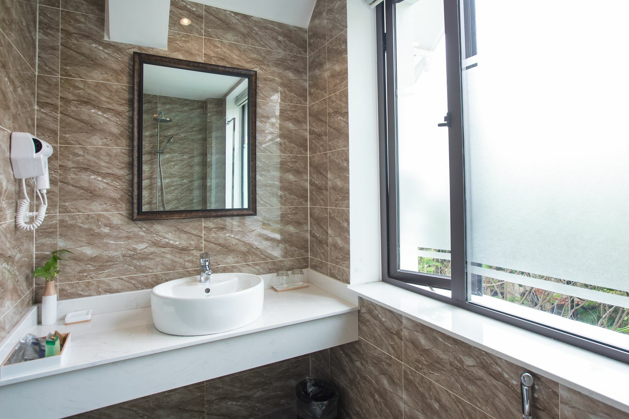 Dinh Elegant Hanoi Hotel Luaran gambar